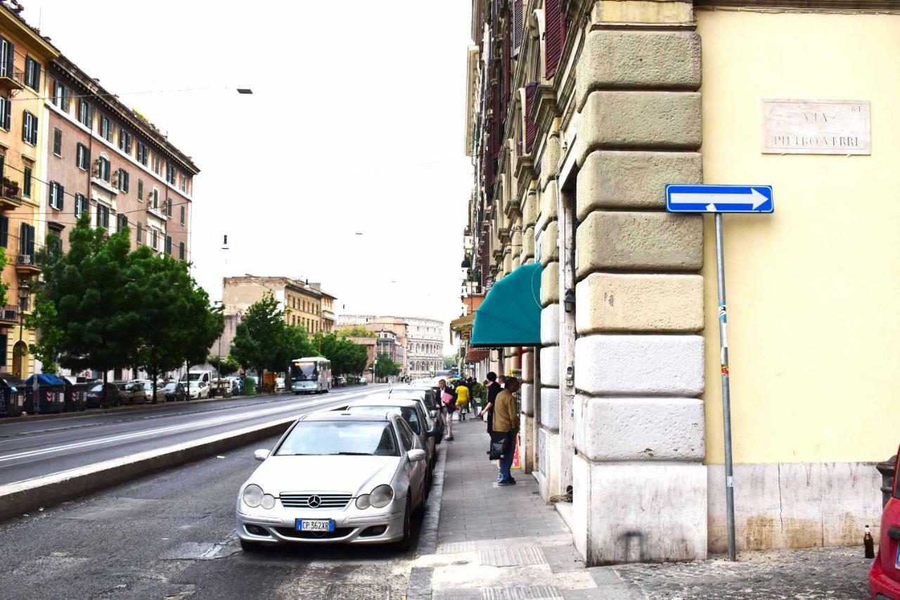 Le Rondini A Roma — Foto 1